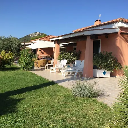 Su Sirvone Vista Mare *