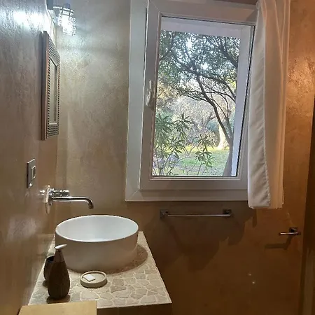 Su Sirvone Vista Mare לינה וארוחת בוקר 3*
