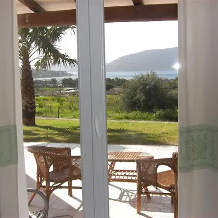 Su Sirvone Vista Mare Nocleg ze śniadaniem Alghero